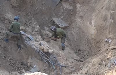 חפירות באדמה - ופיצוץ עז: כך נחשף המתחם התת קרקעי של חמאס במרכז עזה