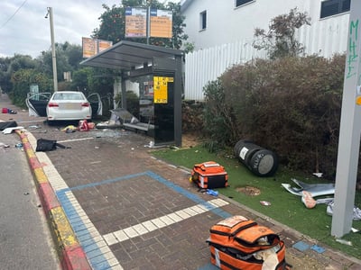 פיגוע משולב ברעננה: מחבל דקר ודרס לפחות 17 בני אדם; נקבע מותה של הפצועה אנוש