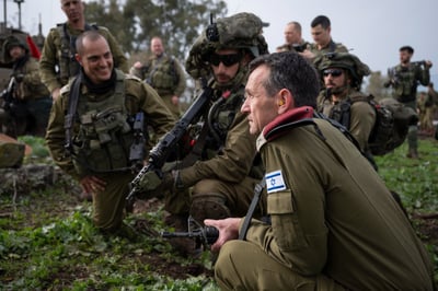 הרמטכ"ל עם הלוחמים בצפון