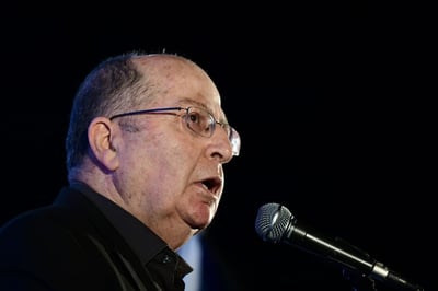 האשמות קשות. יעלון