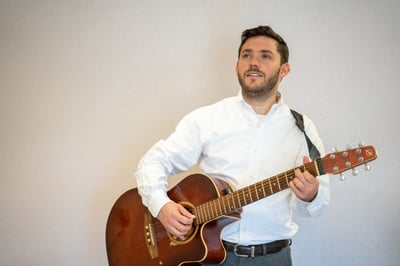 עמנואל שולמן בסינגל אמונה מרגש: "אמונה אמונתי"