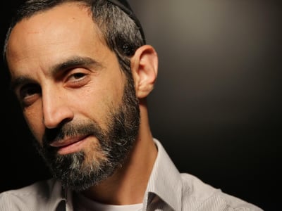 אלון אומדי בסינגל חדש: "שומר ישראל"