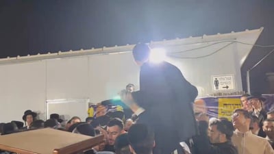 אחרי הניצחון: כך התקבל ראש עיריית אלעד החדש - בוטבול | צפו