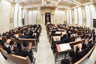 עצרת המספד ככלות השבעה לפטירתו הפתאומית של הגאון רבי אהרון אפללו זצ"ל
