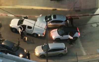 31 שב"חים פלסטינים נתפסו; חלקם ברכב שהתחזה לניידת