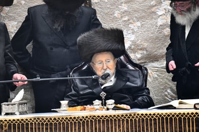 החייאה על האדמו"ר מביאלה; הידרדרות חמורה במצבו הרפואי