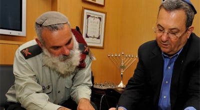 הרבצ"ר ושר הביטחון.