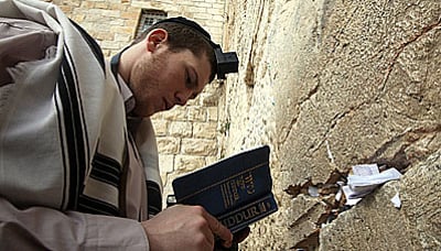 סליטה, היום בכותל.
