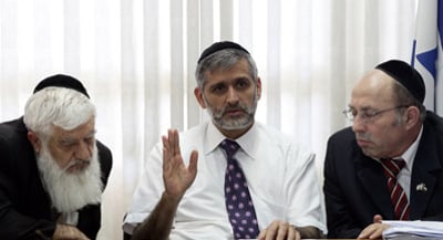 שרי ש"ס בדרך להחלפת מנכ"ל בתי הדין הרבניים