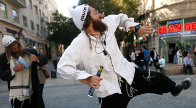תנו חיוך, גם בשעה קשה • פרשת חיי שרה