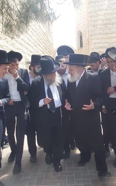 הגר"א וייס בישיבת תפרח