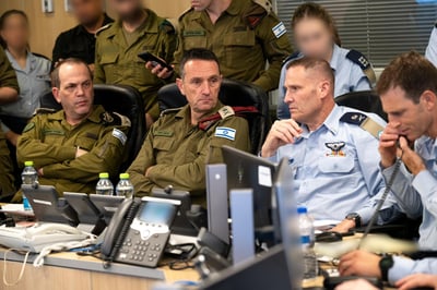 הרמטכ"ל בהערכת מצב בבור חיל האוויר בקריה