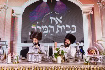 מחרוזת ליל הסדר עם מקהלת מלכות, מוטי ויזל ור’ אהרלה וינטרוב