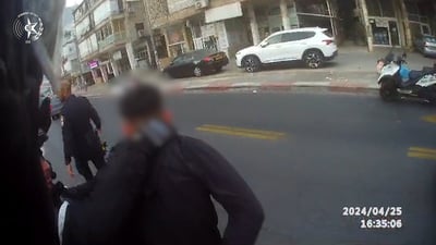 לאור יום: שב"ח גנב רכב תמורת 1,000 שקל - ונעצר | צפו