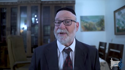 אריה ברונר שר ומדבר על פרשת אמור תשפ"ד