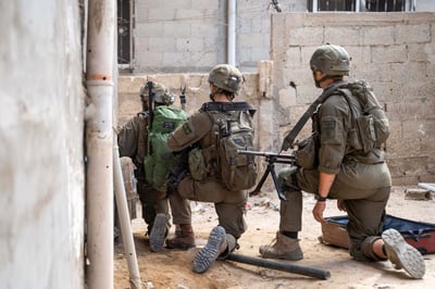 שני לוחמי שיריון נפצעו קשה בקרב בדרום רצועת עזה | עדכונים שוטפים