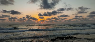 היום ובימים הקרובים: ירידה  בטמפרטורות, מחמישי - חם ויבש