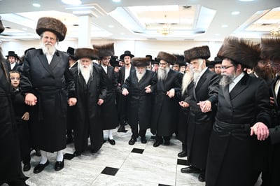 הנגיד מאנגליה חיתן עם האדמו"רים מהארץ | תיעוד