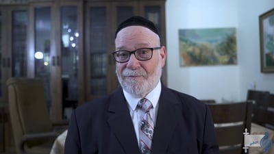 אריה ברונר שר ומדבר על פרשת עקב תשפ"ד