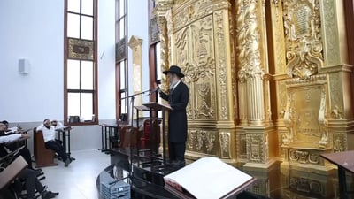 רה"י הגאון רבי מנשה עוזרי בשיעור פתיחה בישיבת נזר ישראל