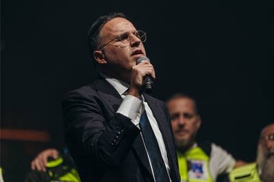 יעקב שוואקי בסינגל חדש לימים הנוראים: "המלך"