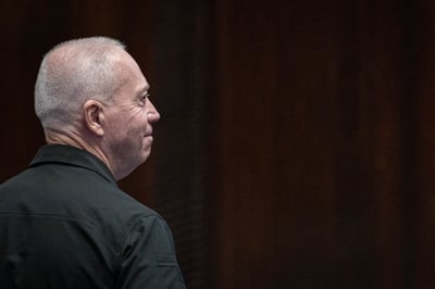 גלנט משנה כיוון: "להפעיל את כל הכוח הצבאי שלנו בלבנון"