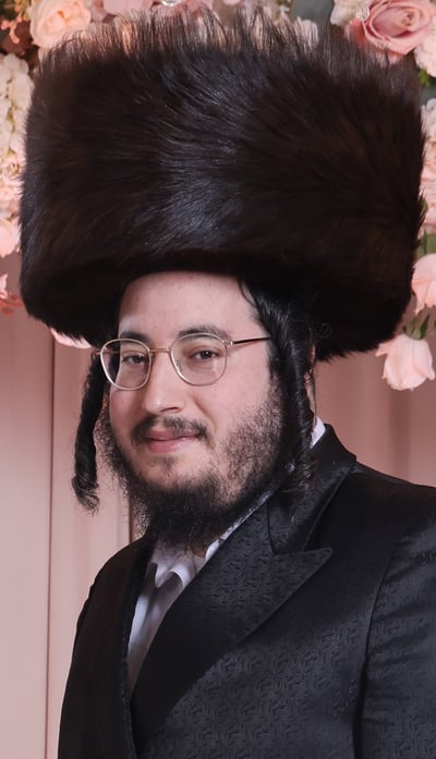 משה דוד שטיין בסינגל חדש: "אבינו מלכנו"