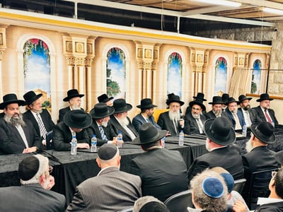 הרבנים בסוכת הראשון לציון
