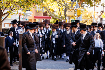 סוכות ושמחת תורה בחצה"ק באבוב 45