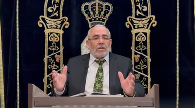 הרב שלמה זביחי בפרסית על 'נח' • צפו 