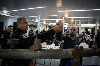 המשפחות השכולות השתתפו בהדלקה ב"חנוכיית הרקטות"