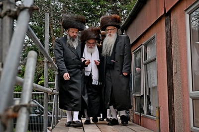 האדמו"ר מויזניץ בביקור בלונדון