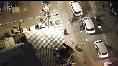 דרמה בעיר החרדית: נערים התפרעו עם נפצים ונעצרו | צפו