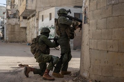 הטרור ביו"ש: צה"ל חיסל שני מחבלים ועצר עשרות מבוקשים