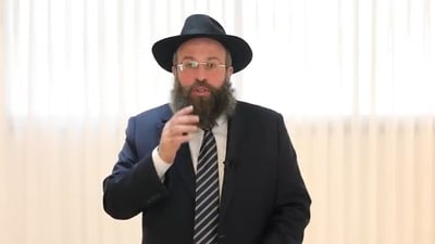 עצת זהב: איך להפסיק לתת לאחרים לקבוע את הערך שלך? צפו