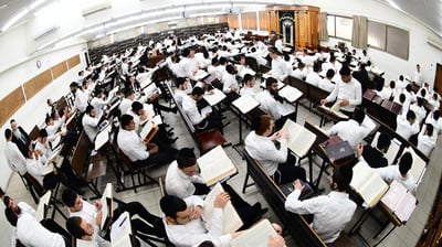 פתיחת הזמן בישיבת 'קריית מלך'