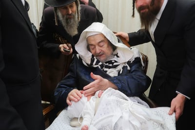 שמחת הברית לנין הגה"צ רבי יעקב מאיר שכטר 