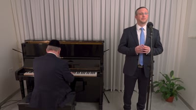 עזרא מאייר מבצע קרליבך: "ממקומך"