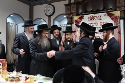 הגה"צ רבי יעקב מאיר שכטר בסיום ששה סדרי משנה