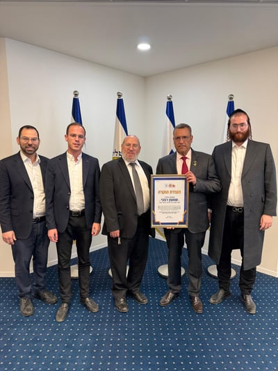 יו"ר ארגון 'מזור' קיבל תעודת הוקרה ייחודית מראש העיר ירושלים