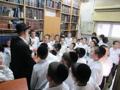  ילדי “נערינו” ביקרו בבתי גדולי ישראל והתברכו