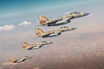 מטוסי הקרב יוצאים לאיראן