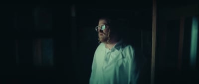 אברומי שטראוס מחדש את הלהיט של שולי רנד באידיש: "אייכה"