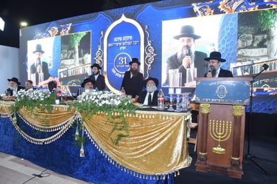 במתחם הציון הקדוש בנתיבות: המונים השתתפו בהילולא דצדיקיא