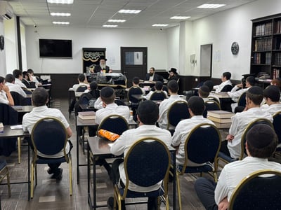 הגר"א עקשטיין בשיעור בדנייפר