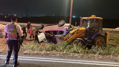 נהג נהרג מפגיעת אופנוע | רכב התהפך והתנגש בטרקטור