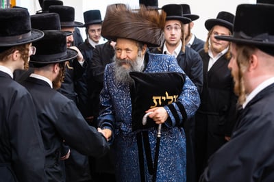 שמחת הברית לנין האדמו"ר מבאבוב 45