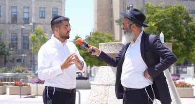 אם אתה שותק זה אומר שאתה חכם?  | צפו במשאל הרחוב