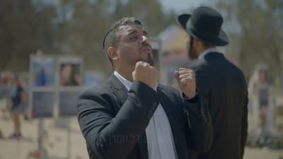 שורד הנובה שחזר בתשובה ואליה והב בקליפ חדש: "ועמדתי בשתיקה"