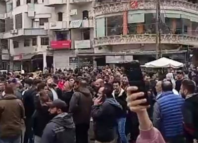 מהפגנות העלווים